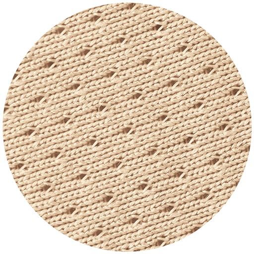 カップ裏は吸汗・速乾メッシュと穴あきシートで快適さもプラス。