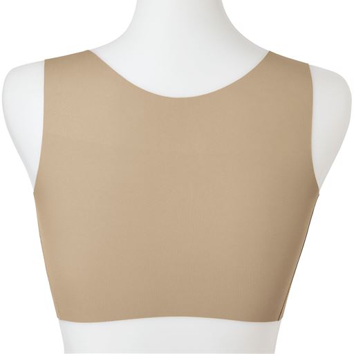 背中も広くカバーして 段差なし。