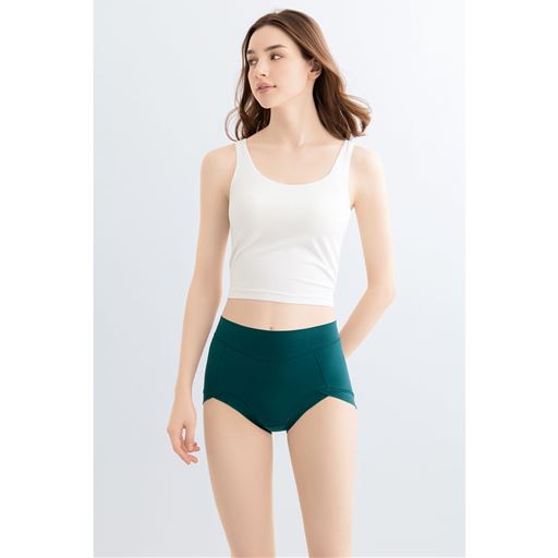 ティールブルー 着用例