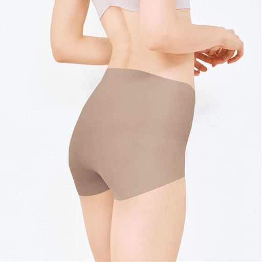 オークベージュ