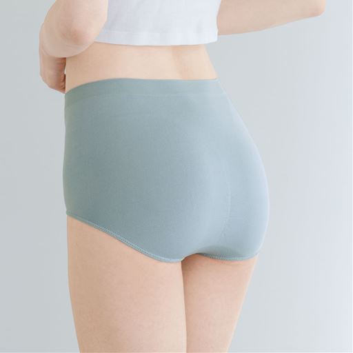 ブルイッシュグレー