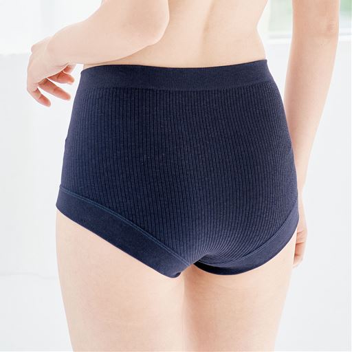 アメジストパープル バックスタイル