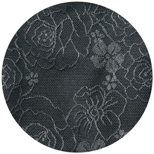 生地拡大<br>フロント腹部は花柄生地を使用