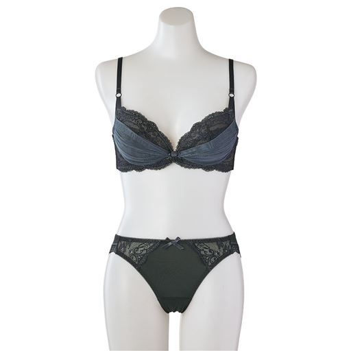 チャコールグレー