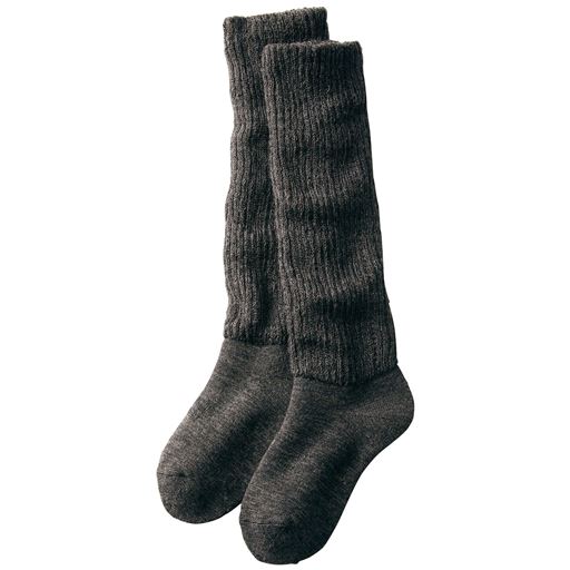 チャコールグレー