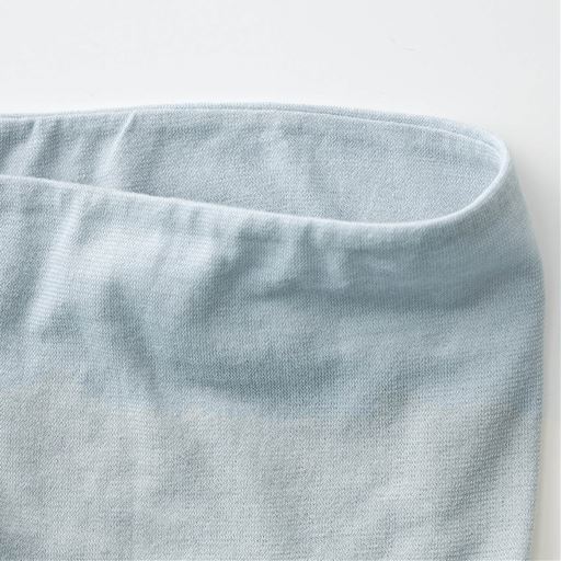 ウエスト上辺はゴムが肌に当たらない仕様