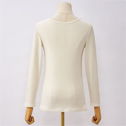 アイボリー バックスタイル