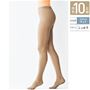 高いフィット感とマットな質感でくすみをカバーするストッキング。