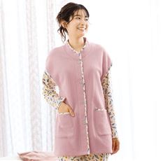 着たまま寝られるニットキルトベスト