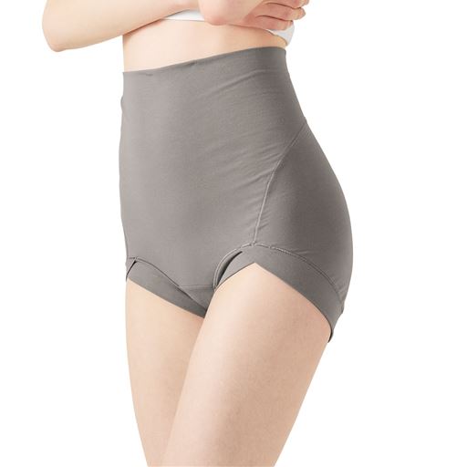快適コントロールショーツ/お腹全体を心地よくおさえる(はきこみ丈もっと深め)
