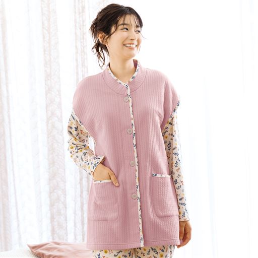 着たまま寝られるニットキルトベスト