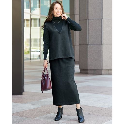 チャコールグレー コーディネート例