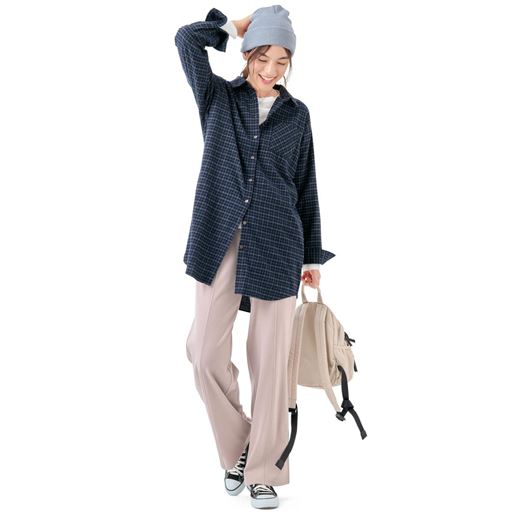 グレイッシュモーヴ コーディネート例