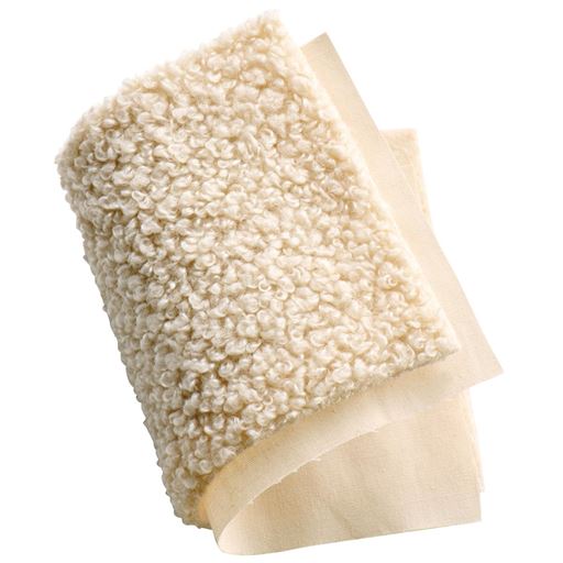 もこもこしすぎない程よいボリュームのふんわり軽いボア素材。