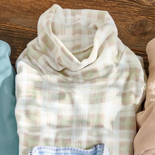 ベージュ系(チェック柄)