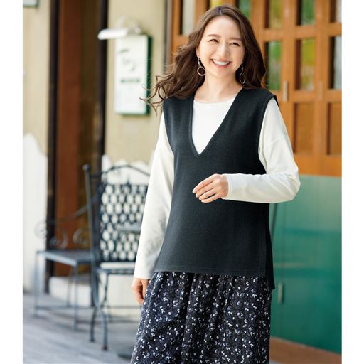 チャコールグレーコーディネート例