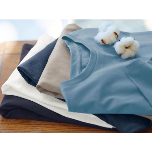 (左から)ダークネイビー、オフホワイト、ネイビー、モカ、ライトブルー