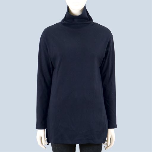 ダークネイビー