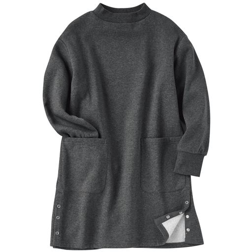 チャコールグレー