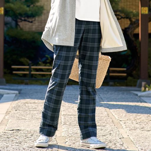 あったか裏フリースストレートパンツ(防寒パンツ・着ぶくれしない・動きやすい・人気商品・選べる3レングス・節電対策)