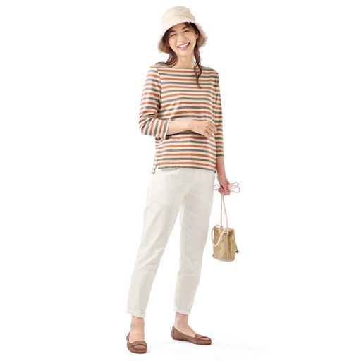 オフホワイト<br>コーディネート例