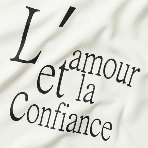 オフホワイトAロゴ<br>意味:愛と信頼