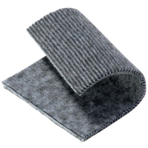 表面は細かなボーダーで肌ざわりのいいフリース素材