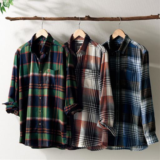 (左から)グリーン系、グレー系、ブルー系