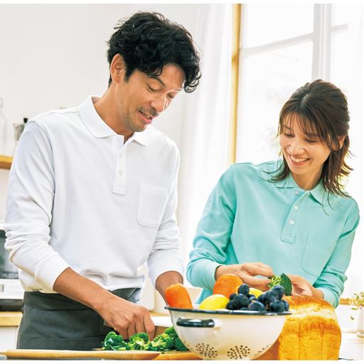 (左から)ホワイト、ペールグリーン