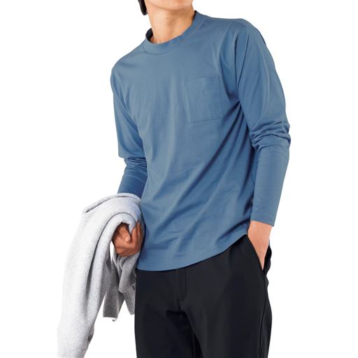 ライトブルー コーディネート例