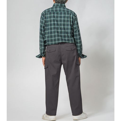 ぽっちゃり体型Cさん(身長168cm) Lサイズ着用/股下72cm着用