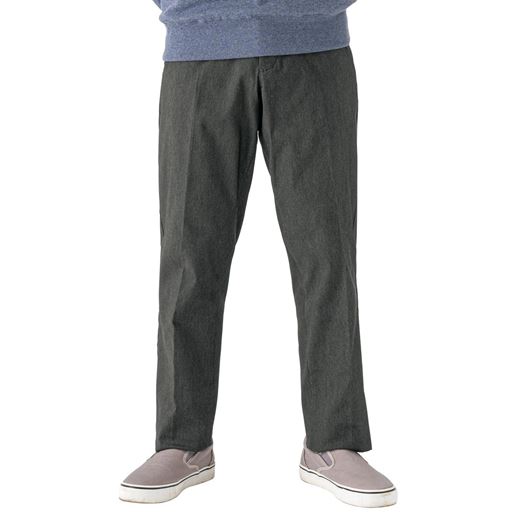 チャコールグレー コーディネート例