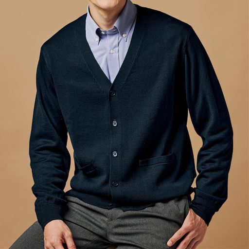 ダークネイビー コーディネート例