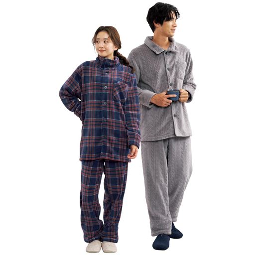 (左から)ネイビー系、グレー コーディネート例