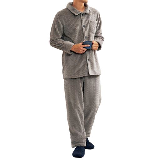 グレー コーディネート例