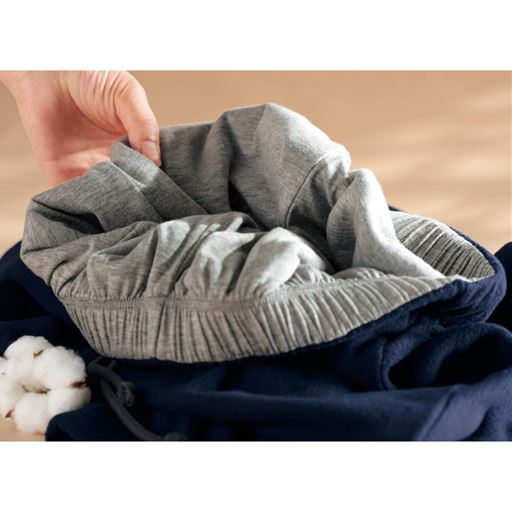 ネイビー ウエスト内側まで肌が当たる部分を綿にしました!あったかフリースと綿の二重仕立て。肌側はチクチクしにくく、優しい肌あたりの綿100%。