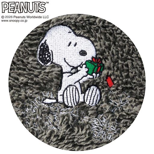 チャコールグレー 刺しゅうアップ