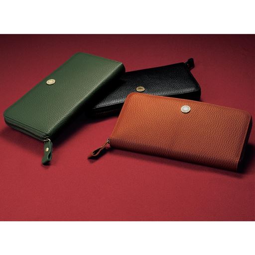 (左から)オリーブ、ブラック、キャメル