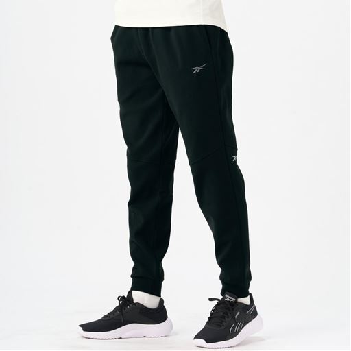 ブラック コーディネート例