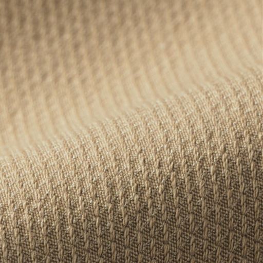 汗をすばやく吸ってすぐに乾き、ドライな着ごこち。