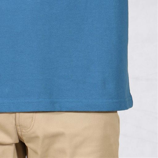 裾アップ<br>スモークブルー着用