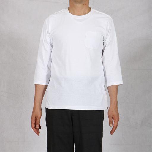 フロント<br>ホワイト着用