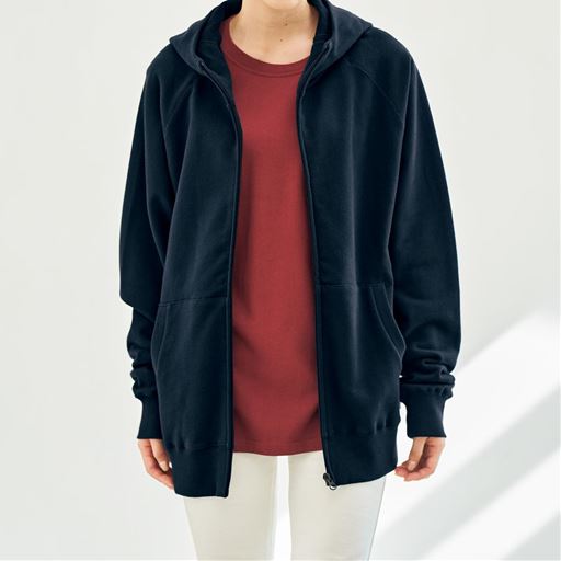 ダークネイビー<br>コーディネート例