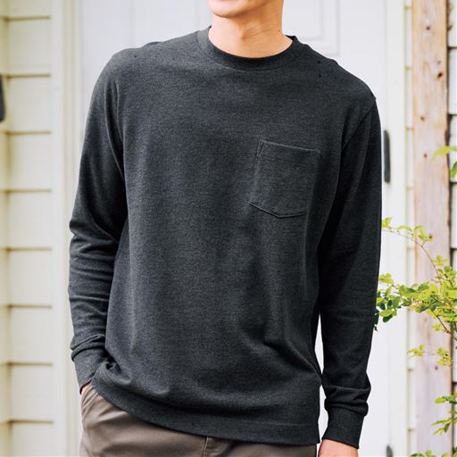 チャコールグレー コーディネート例