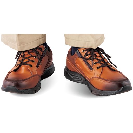 ライトブラウン