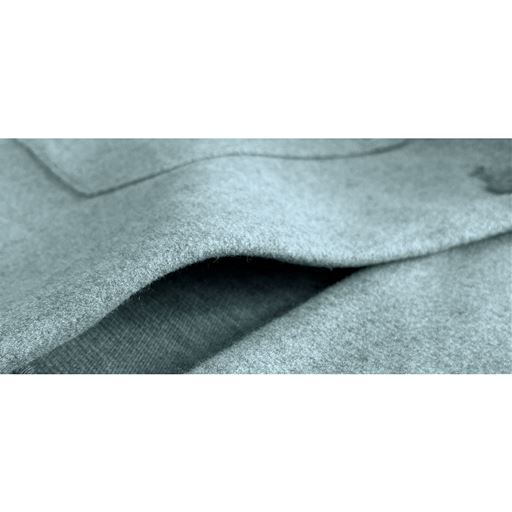 肉厚なニットメルトン素材