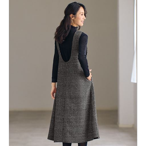 バックスタイル 両脇にポケット付き