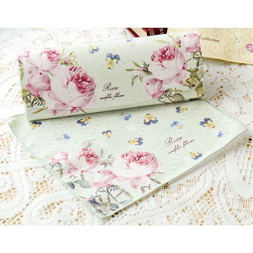 E(ロサ・ケンティフォリア)