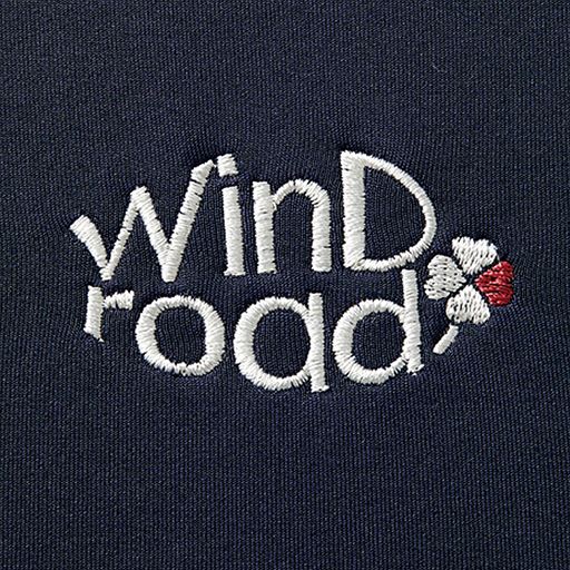 ロゴ刺しゅう拡大