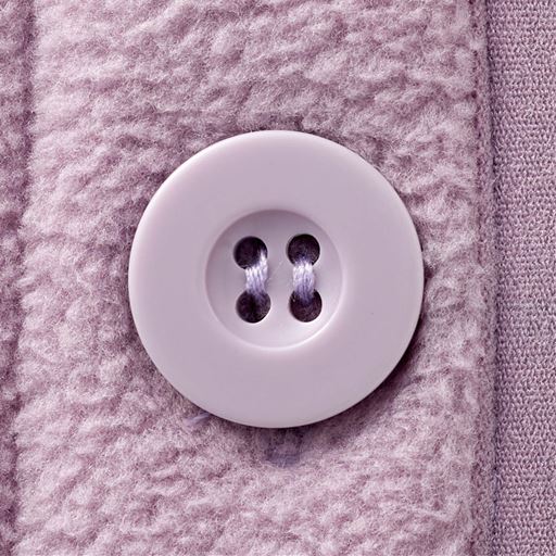 大きめのボタンで着脱簡単